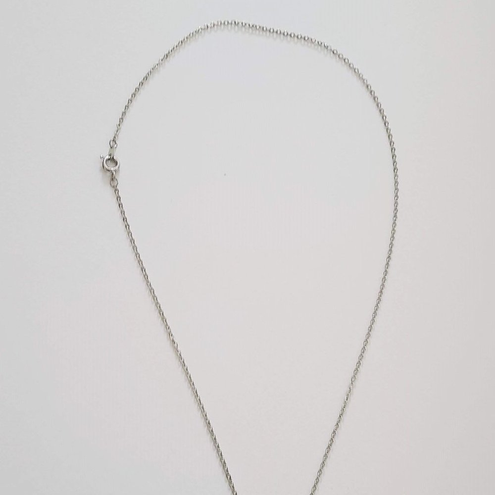 Music Note Necklace - Picture 4 of 4